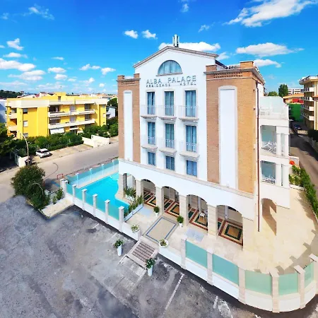 Alba Palace Апарт-отель Альба-Адриатика