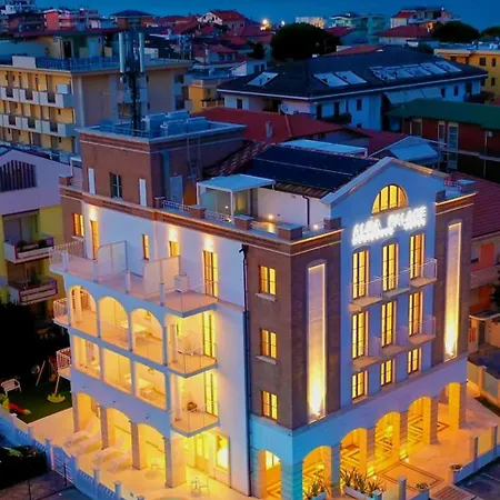 Alba Palace Apart Otel 3*